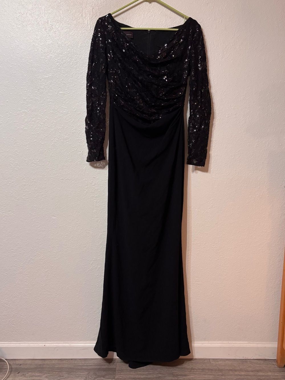 Talbot Runhof Long Sleeve Sequin Lace and Crepe Gown Size 8